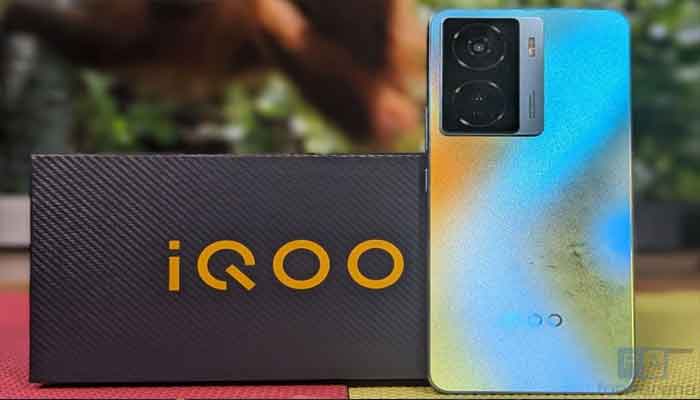 Best Phone for Free Fire MAX in India 2026 — Smooth Gameplay Guaranteed 4 iQOO Z7 5G